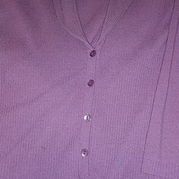 Sweater - Picture 3 of 4